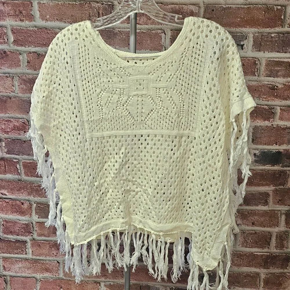 Women's‎ NO BOUNDARIES Knit Crop Poncho One Size (S-XL)